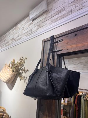 BOLSO PLIEGUES ASA LARGA